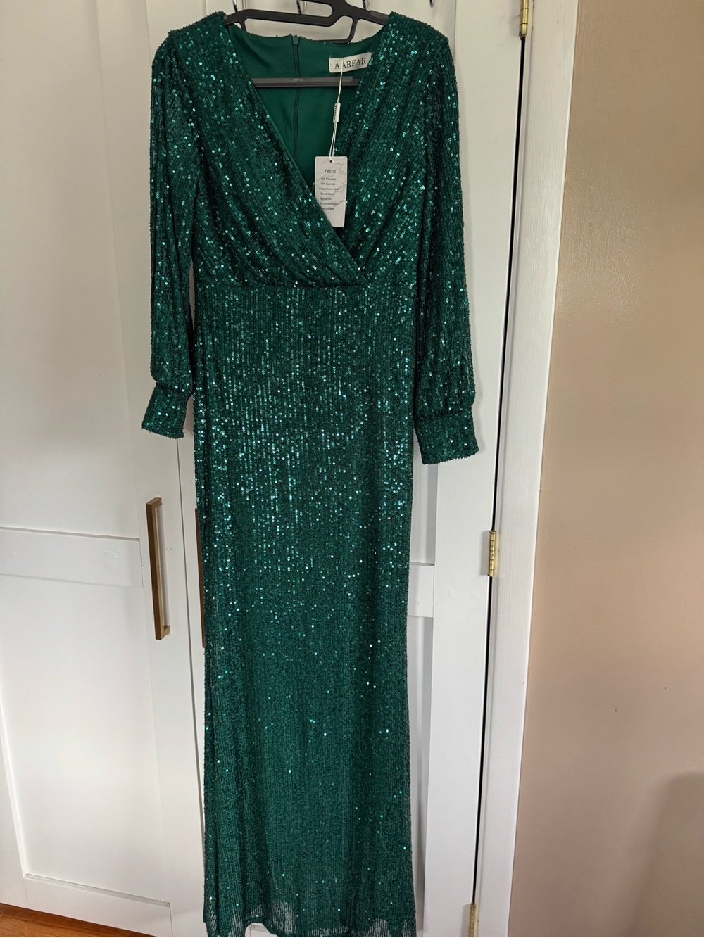 Emerald Sequin Long-Sleeve Evening Dress